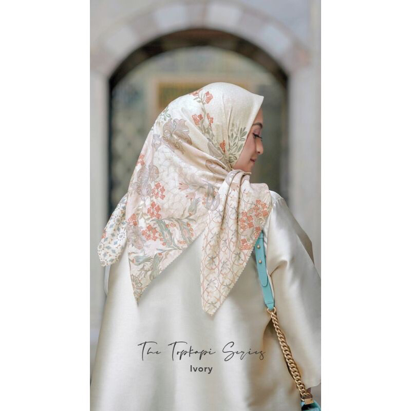 The Topkapi series buttonscarves