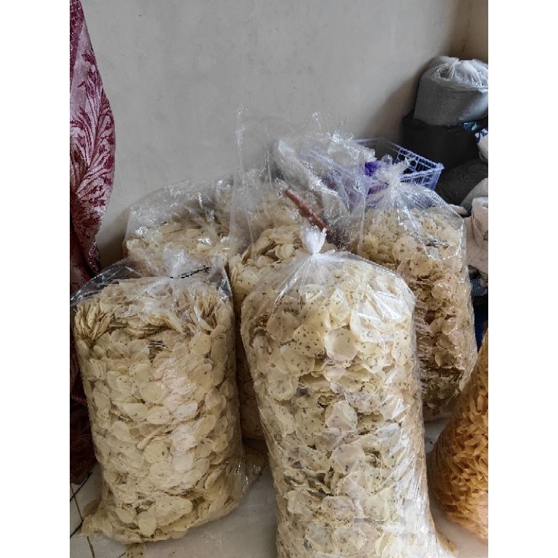 

Opak Koin Khas Wonosobo Gurih Reyah Siap Goreng 1kg