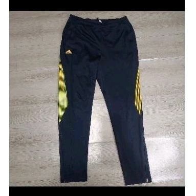trackpants adidas second original