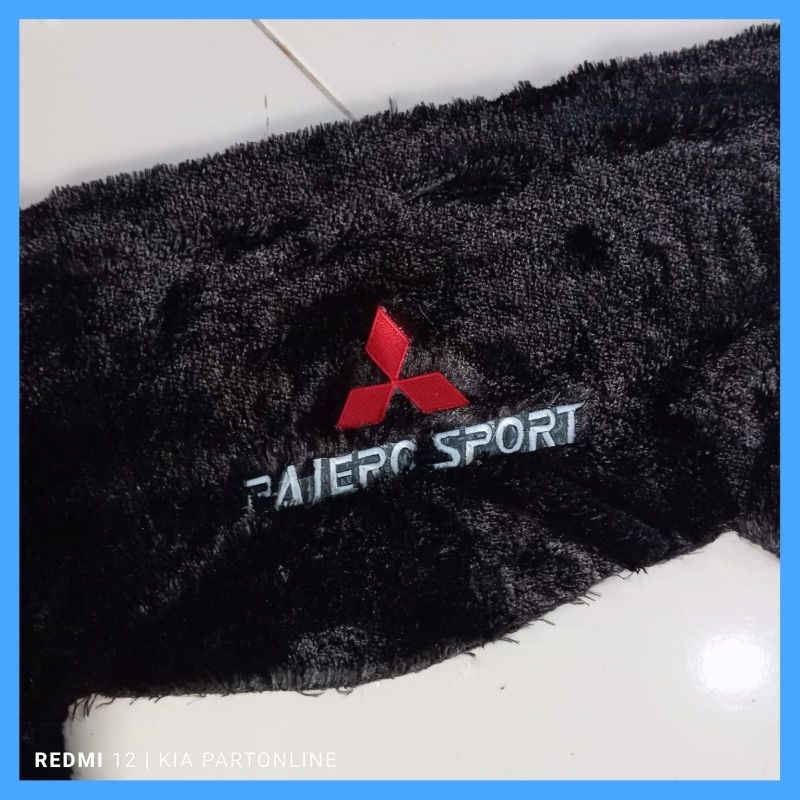 Cover Dashboard Bulu Mobil Mitsubishi Pajero sport Alas Dashboard Bulu Mobil Pajero