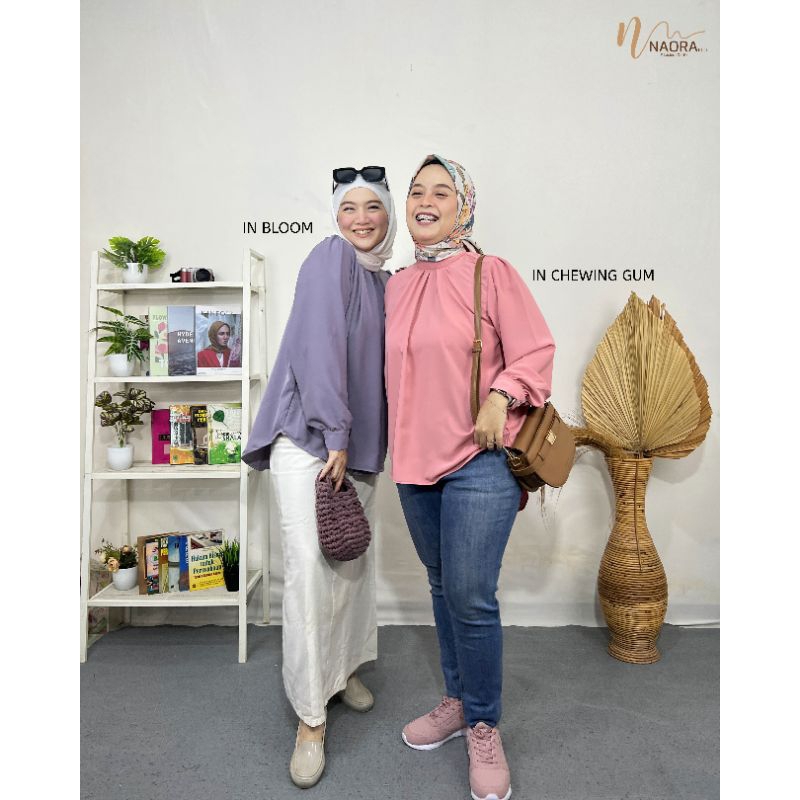 LILY BLOUSE ATASAN WANITA