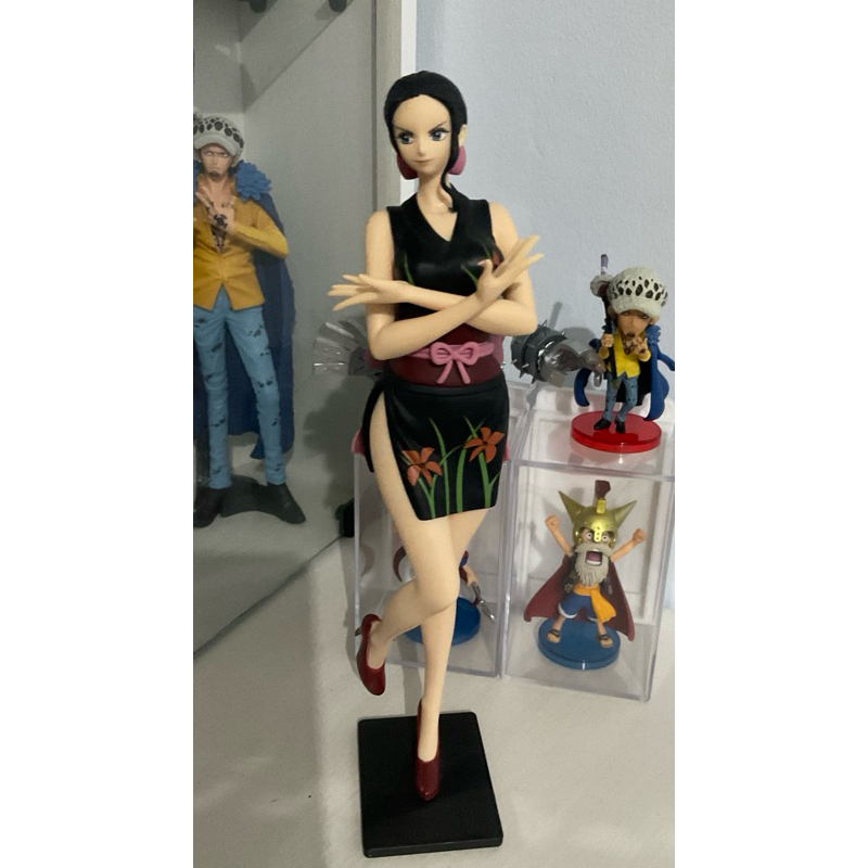 FIGURE One Piece NICO ROBIN