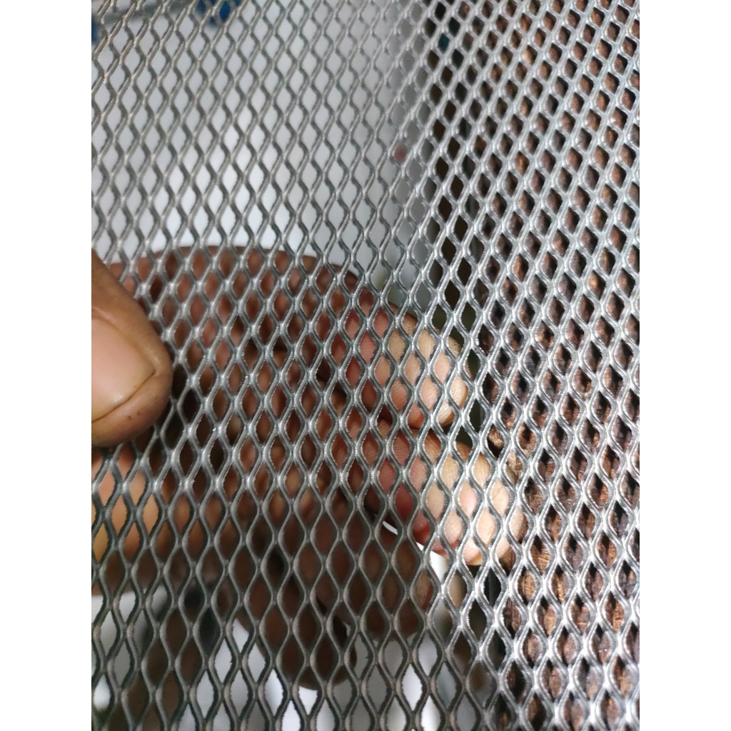 100x25 Cm Ram gril/ plat lubang motif Wajik 5x8 mm tebal 1,3 mm besi, tebal dan kaku ( kode : 21.47.