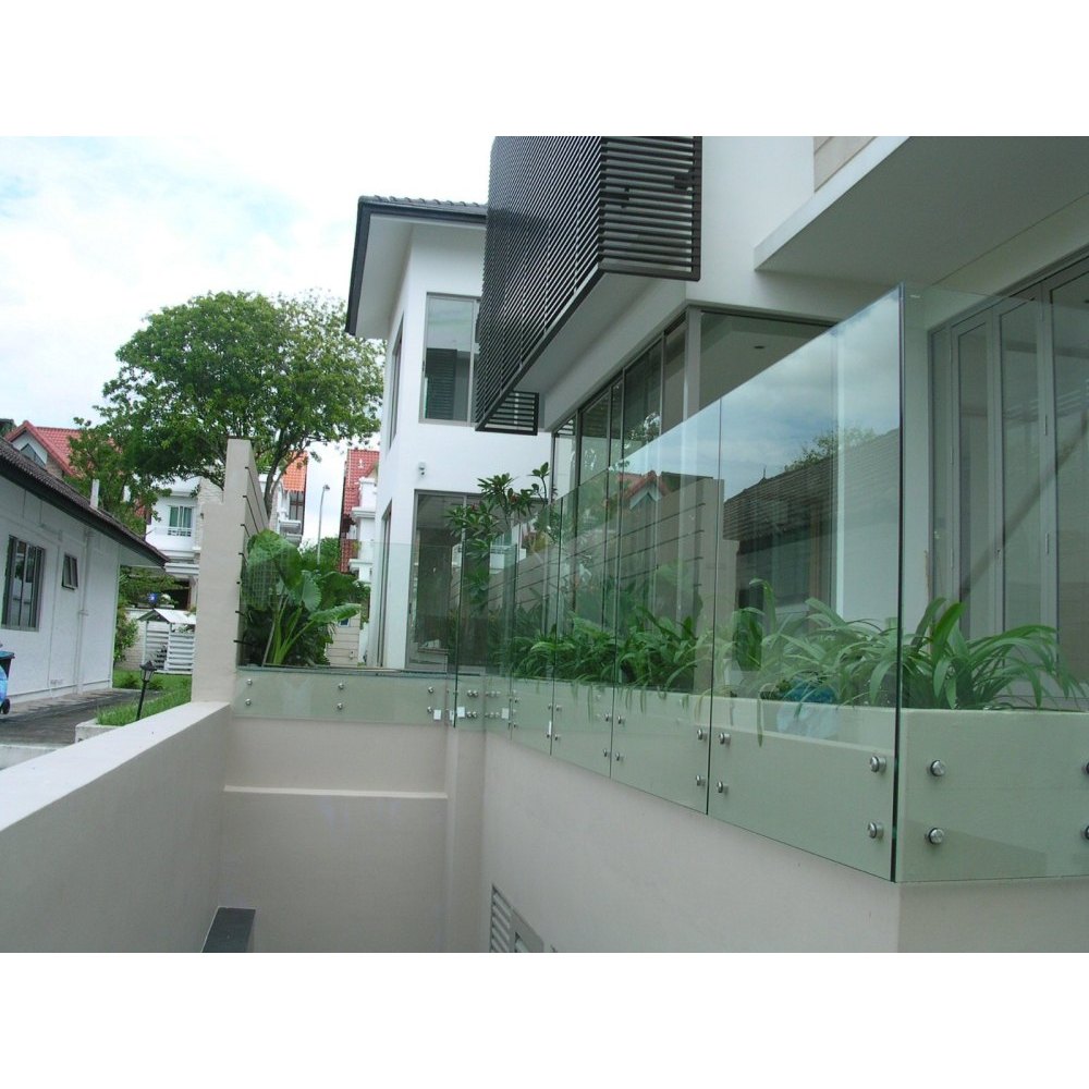 Railing kaca balkon frameless