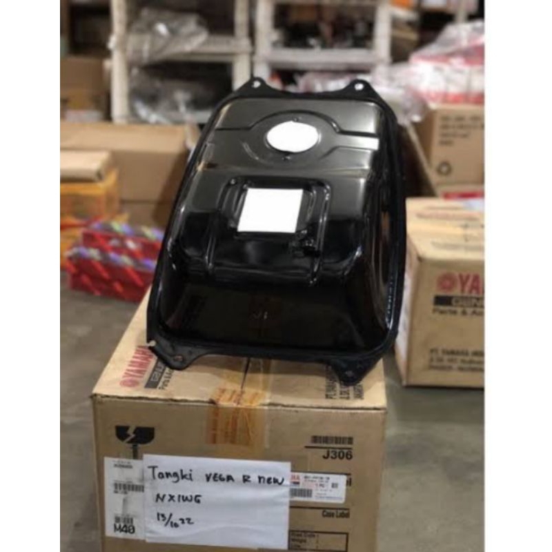 TANGKI VEGA R NEW (4D7-F4110-00)
