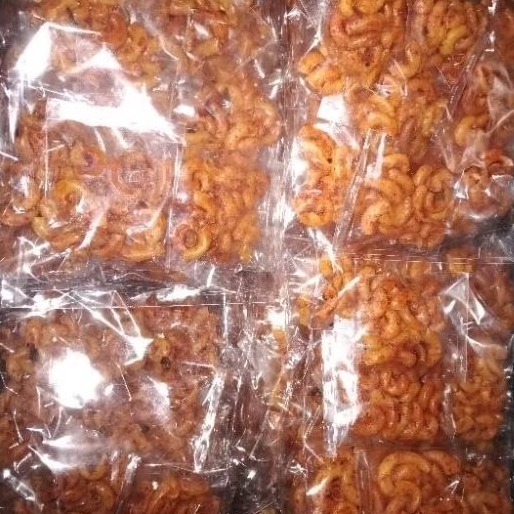 

makaroni pedas daun jeruk |200 gram