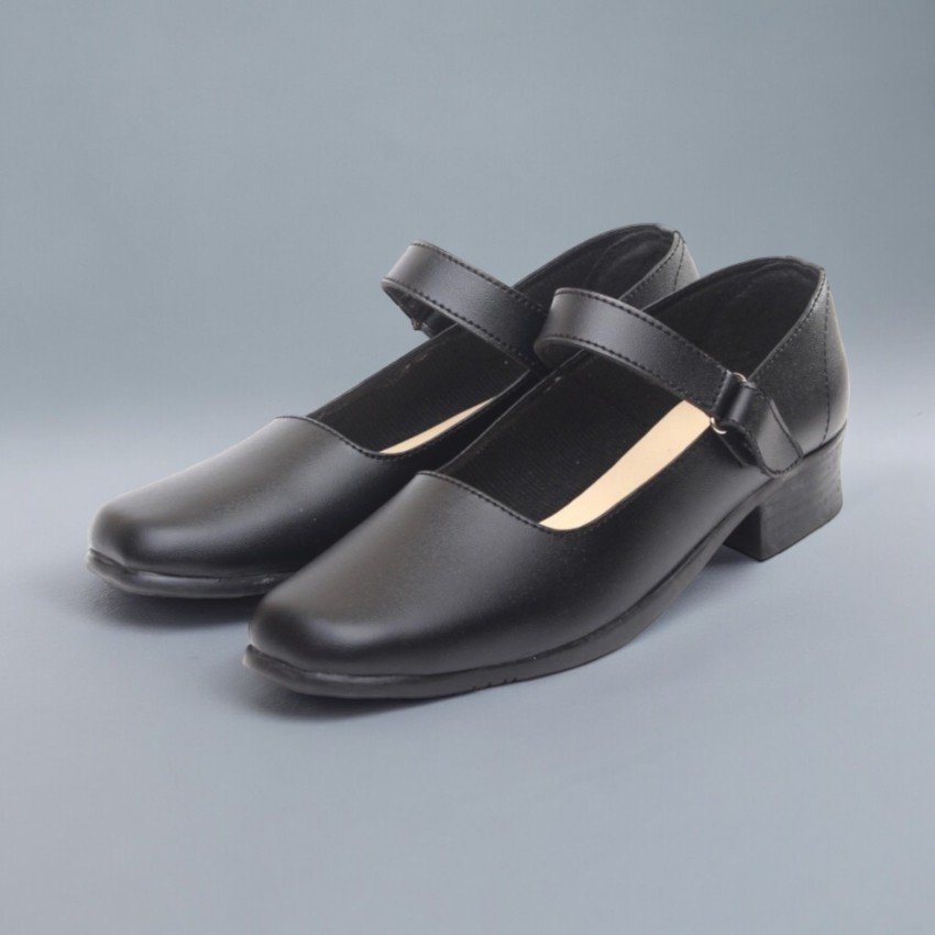 sepatu Fantofel wanita HITAM  / sepatu kerja perempuan hak 3cm