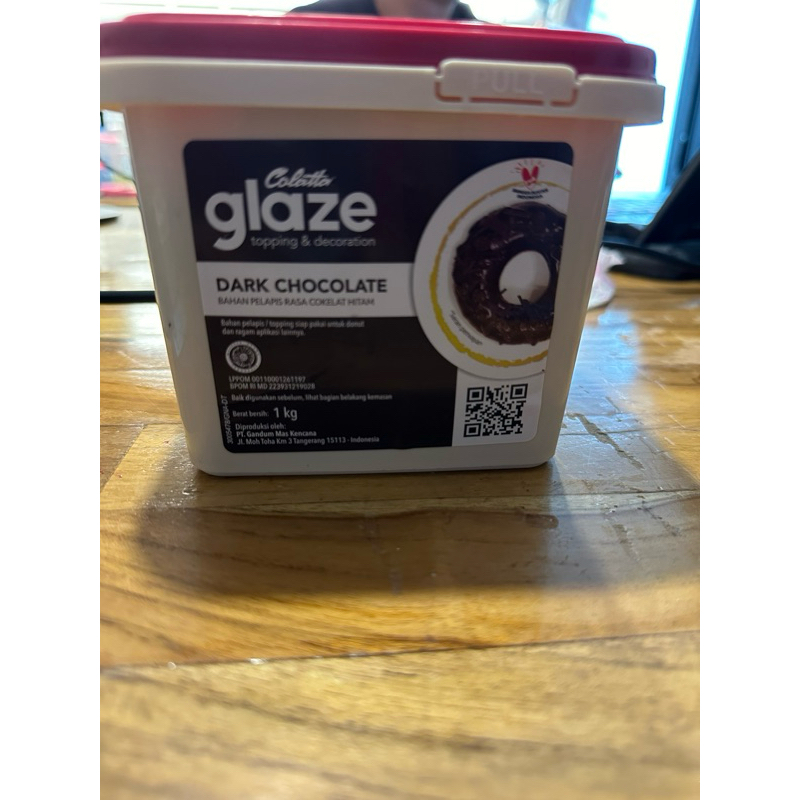 

Collata Glaze Dar Chocolate