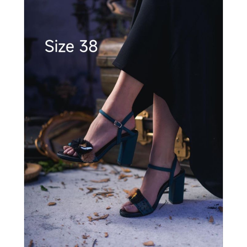 ITTAHERL PRICE Ittaherl Katnis Block heels 90 mm Agean | Ittaherl Katnis Dandelion Disney Princess