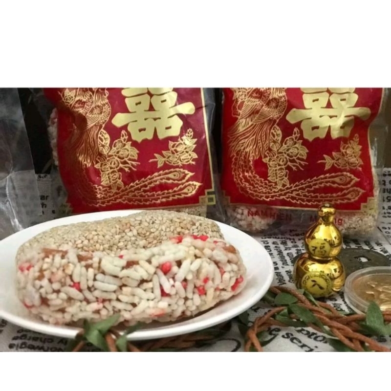 

Kue Maco dan Lawa
