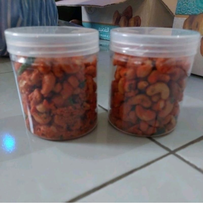 

KACANG METE PEDAS DAUN JERUK || KACANG METE DAUN JERUK 250 GR