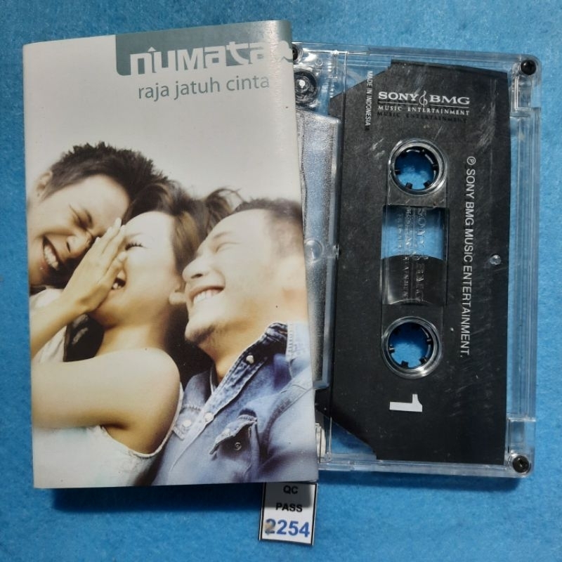 Kaset pita Numata / Raja Jatuh Cinta