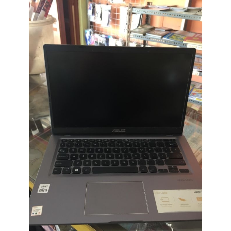 LAPTOP ASUS  A14JAO CORE I3-1005G1/RAM 4GB DDR4/ SSD 256GB/WIN 10 SECOND_MASIH SEPERTI BARU