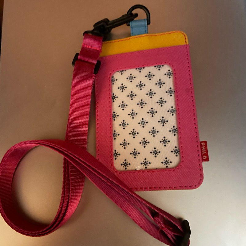 

ID CARD HOLDER