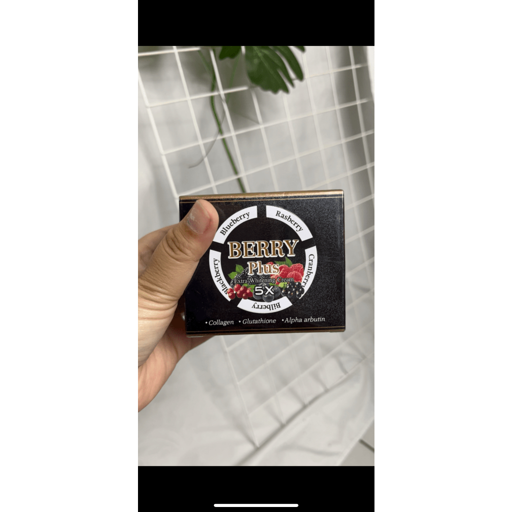 4K Whitening Cream Bopeng Bekas Jerawat Extra Berry & BERRY PLUS 5x CREAM MALAM PLUS WHITENING
