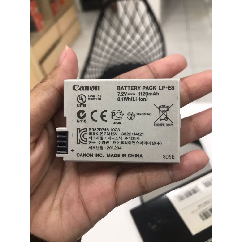 Battery Canon LP-E8