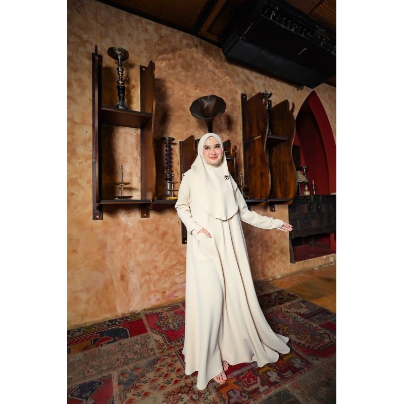 SET GAMIS ADA SAKU RAJUT TEBAL CREAM BY SHELLA SAUKIA ORIGINAL