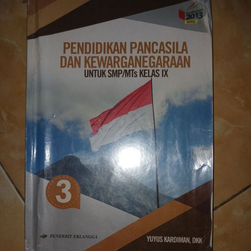 

PPKN SMP Kelas 9 Erlangga