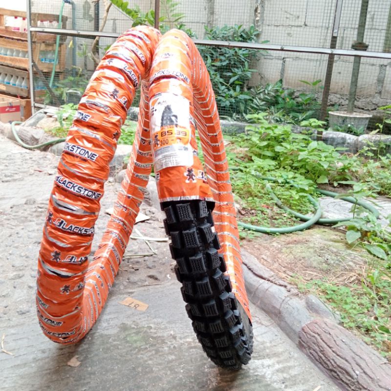 BAN LUAR BLACKSTONE BS39 TRIAL KECIL 30017 300/17 300 17 TUBETYPE