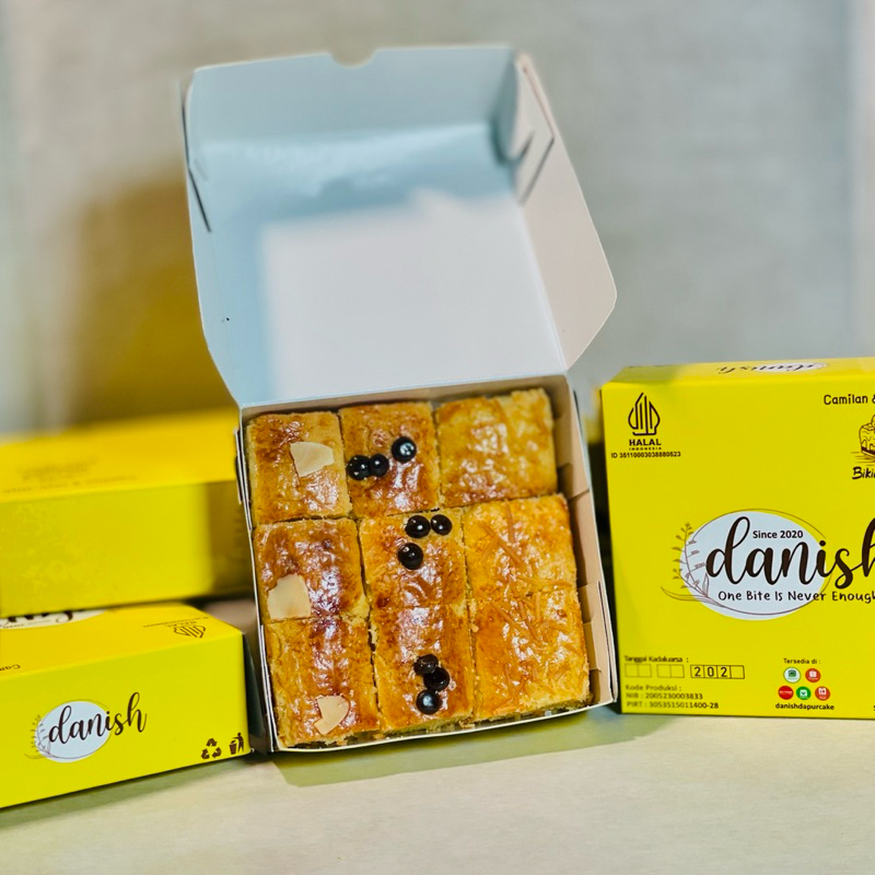 

Forcysn Danish Mini Lekker Holland / Boterkoek 10X10Cm(9 Potong) Wangi Butter Bikin Nagih By