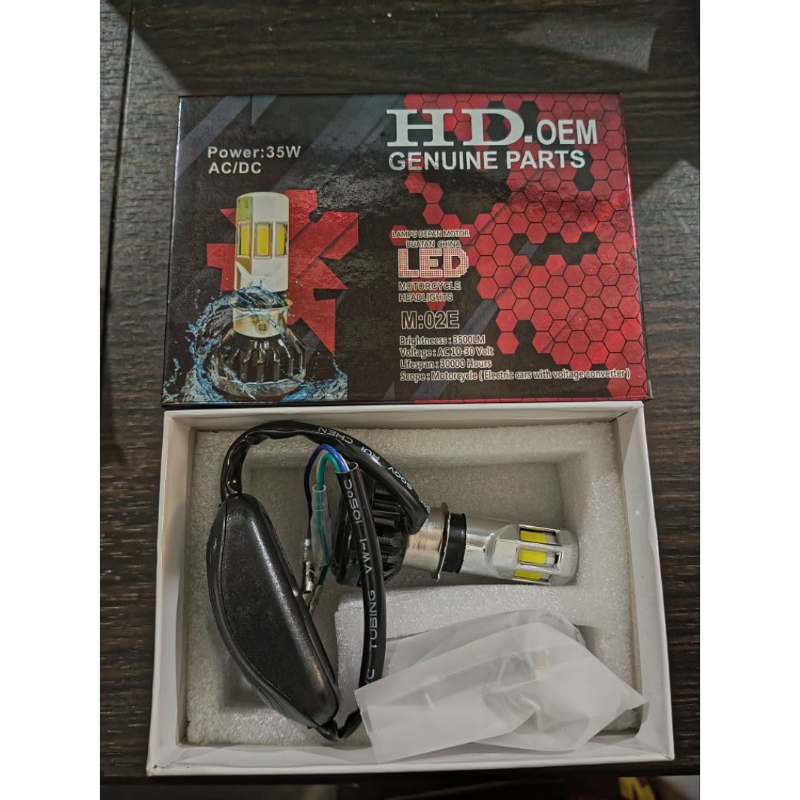 LAMPU MOTOR LED DEPAN, LED KIPAS 6 TITIK HD.OEM GENUINE PARTS BISA DI PAKE SEMUA MOTOR MATIC & BEBEK