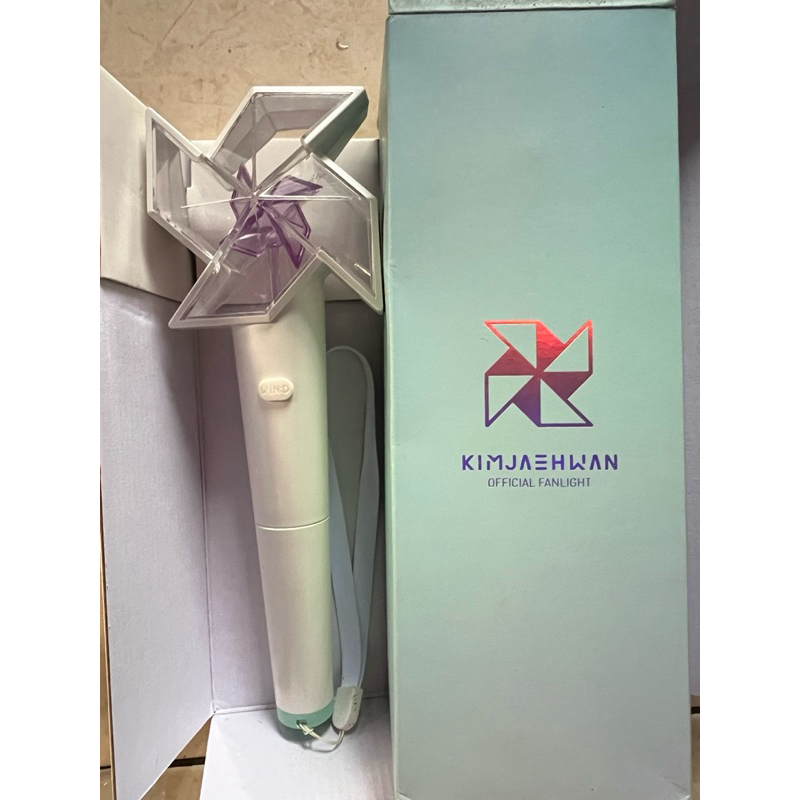 Preloved/ WTS Lightstick/ fanlight/ LS kim jaehwan