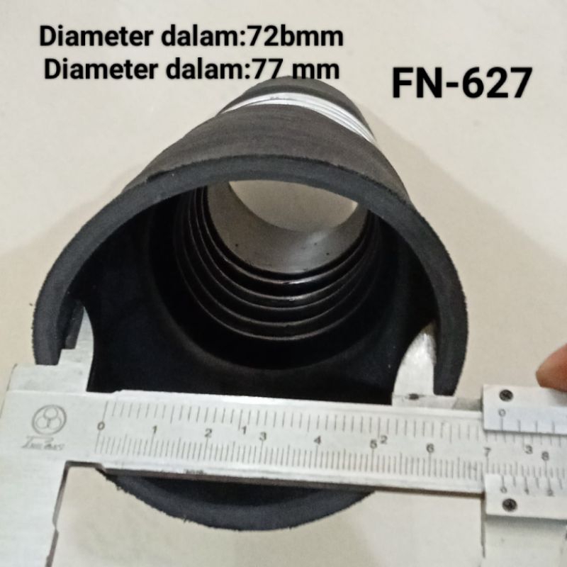 SELANG TURBO INTERCOOLER FUSO FN-627 HITAM