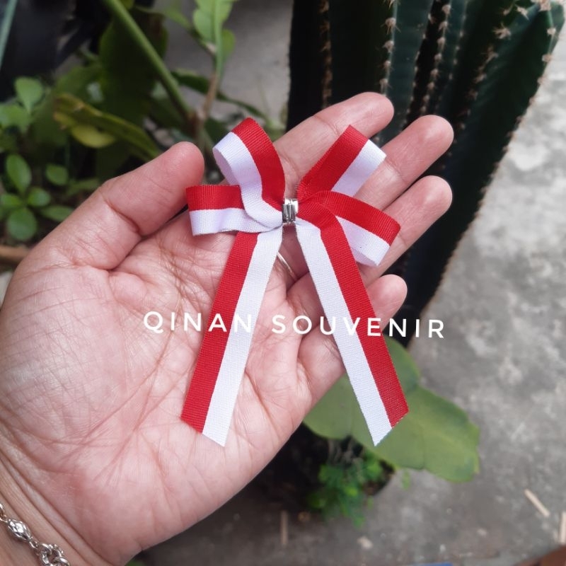 

Pita merah putih siap pakai / pita agustusan / bros merah putih / aplikasi pita merah putih / pita