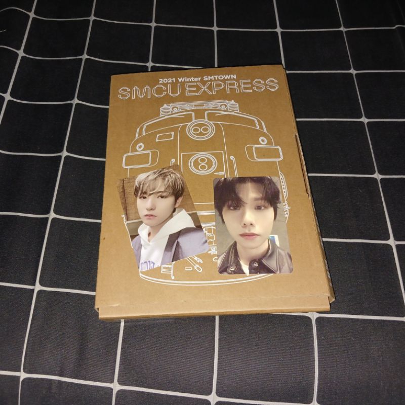 Unsealed 2021 Winter SMTOWN SMCU EXPRESS Album