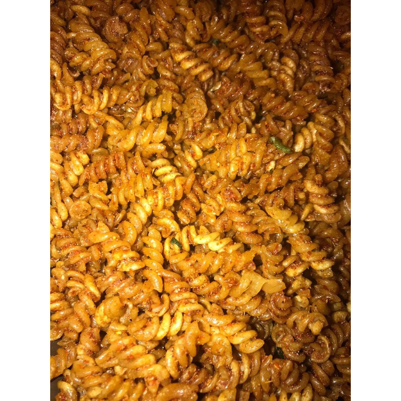 

Makaroni spiral kriuk pedas gurih daun jeruk jajanan viral isi 250gr