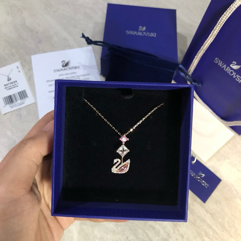 SWAROVSKI NECKLACE SWAN SQUARE PINK BRAND NEW FULLSET