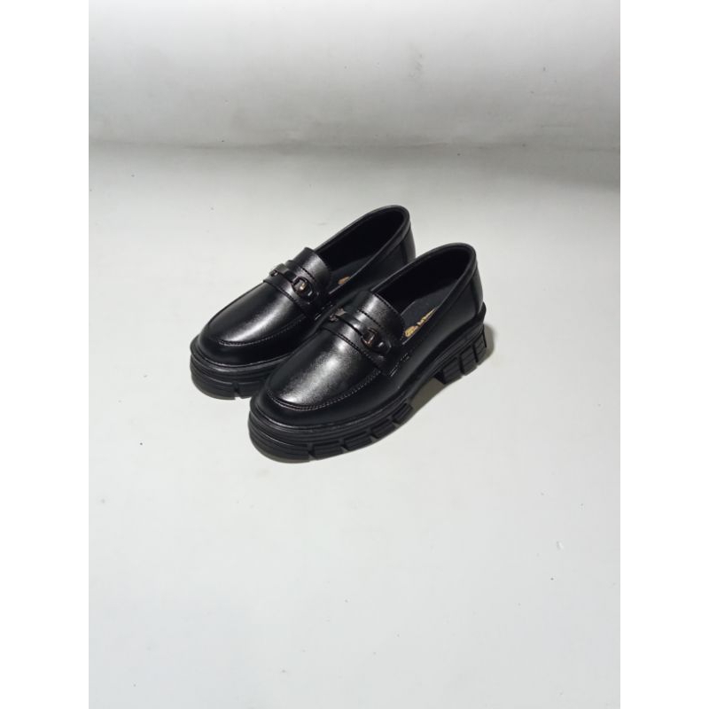 sepatu docmart wanita slip on snackers fashion