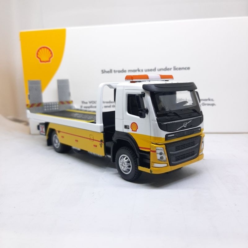 Diecast Miniatur Truk Towing Flatbed Volvo Resque Truck 1/50