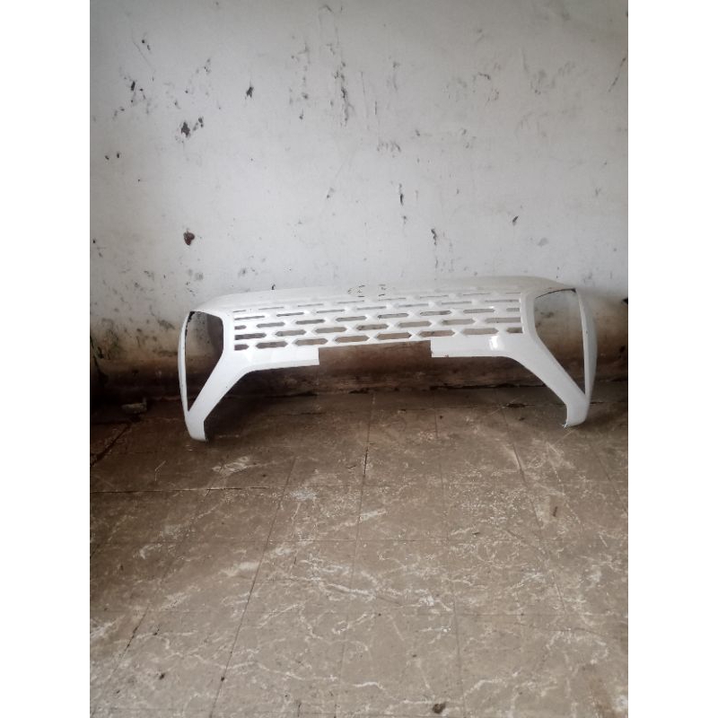 bemper depan hyundai stargazer