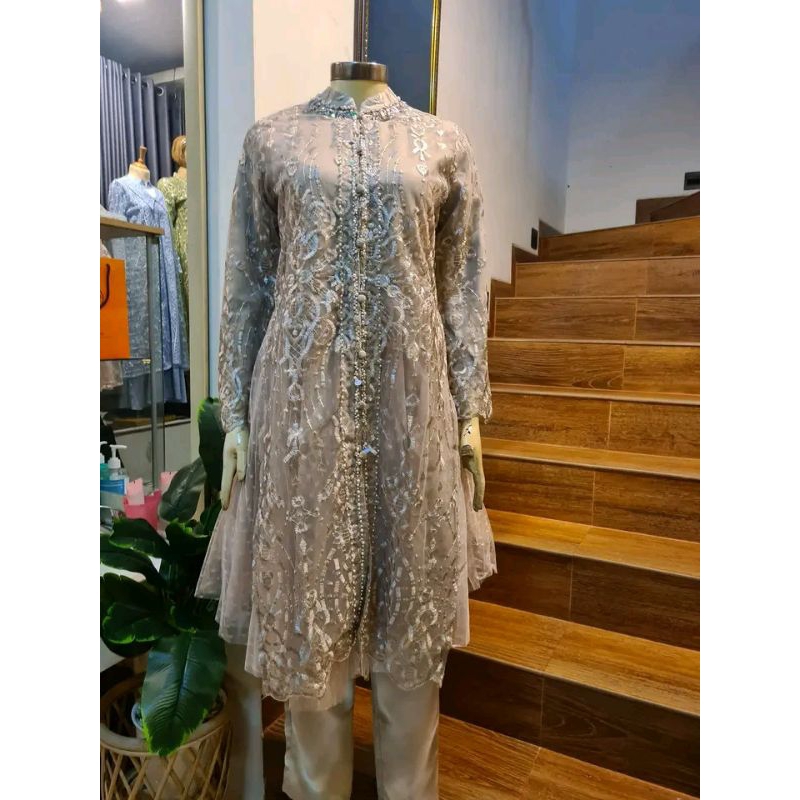 ONE SET KEBAYA CELANA//BAJU PESTA//KEBAYA MODERN//KEBAYA//SET CELANA