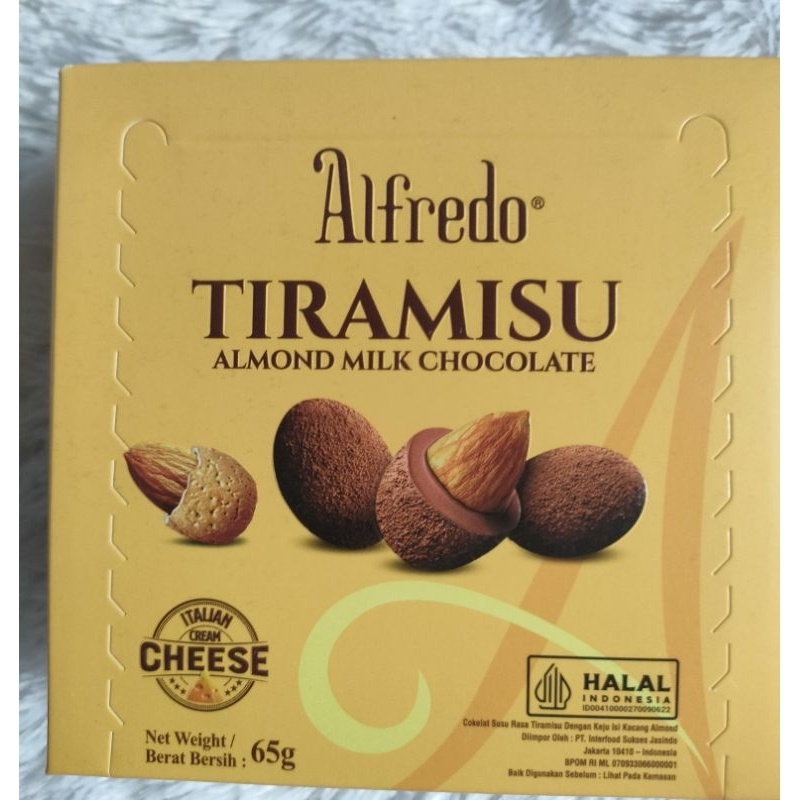 

2Xbtygneal Sakha Snack ) Alfredo Tiramisu Almond Chocolate/Coklat Almond Dengan Keju 65 Gr