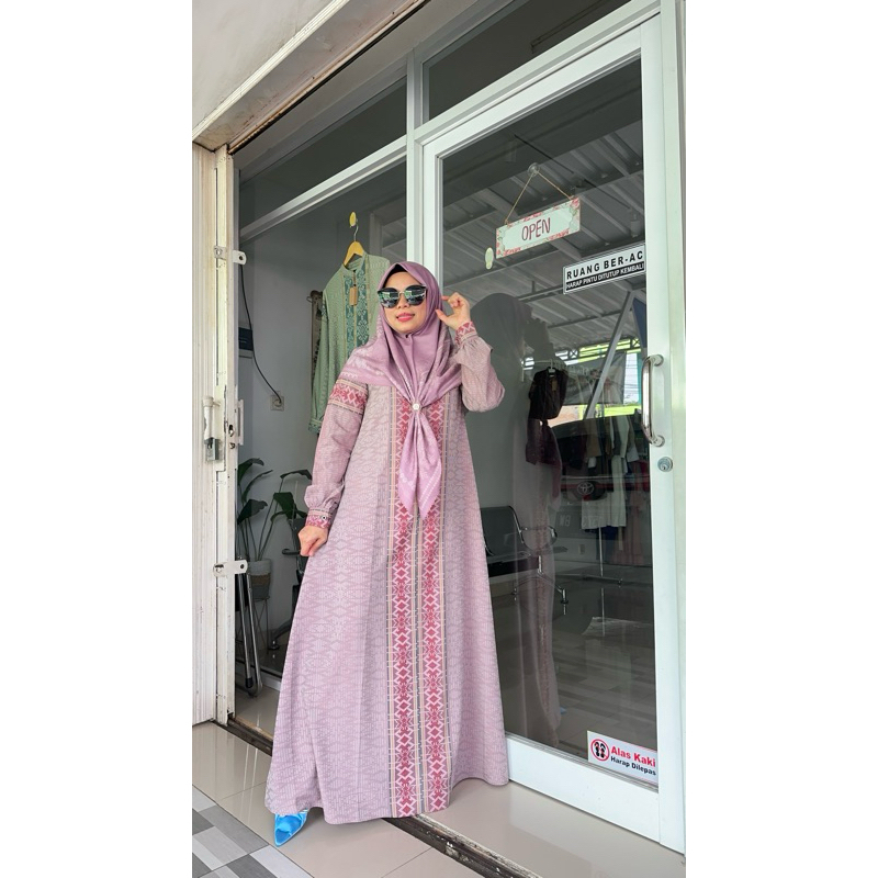 UWAIS HIJAB // Azura dress by uwais hijab (dress only) / dress / gamis etnik / dress batik / gamis p