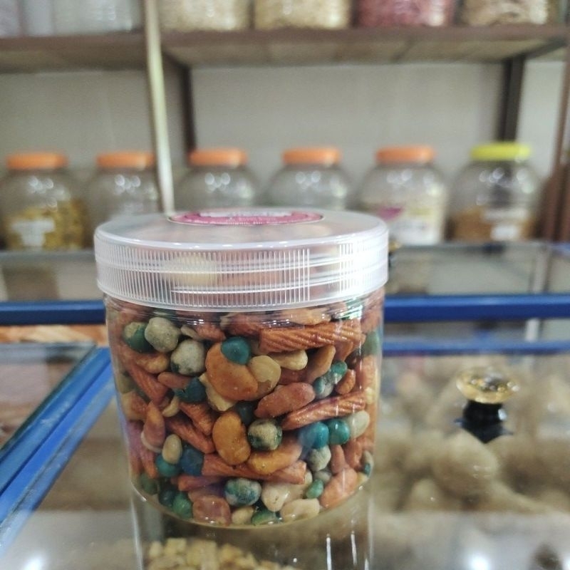 Kacang Campur Toples