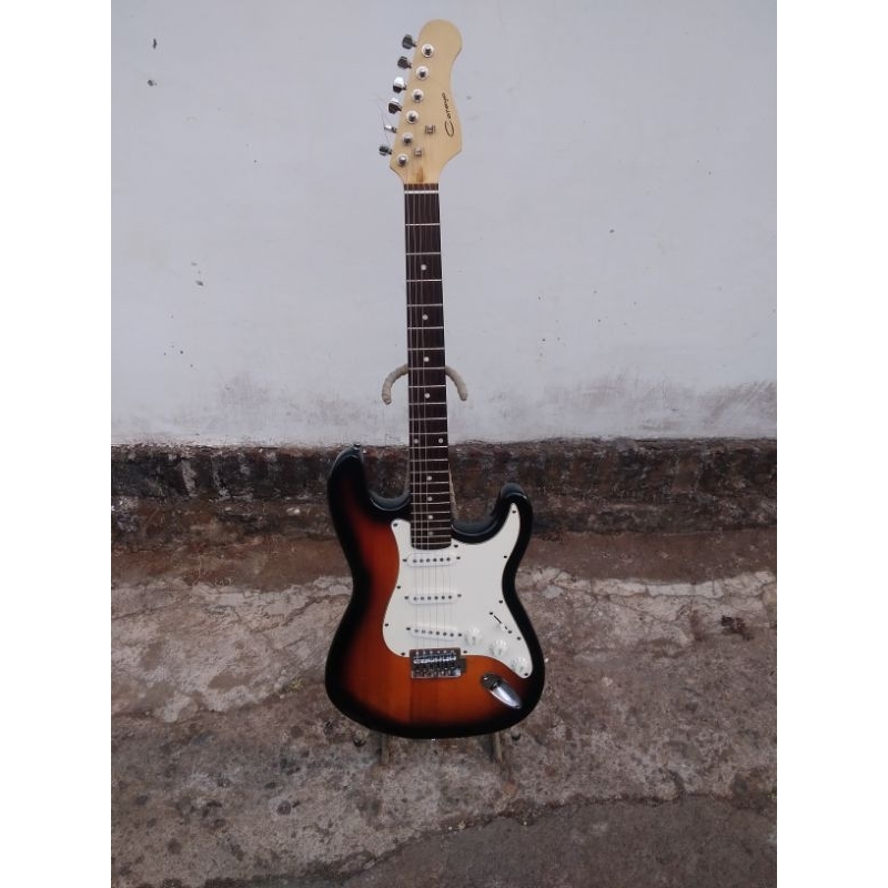 Gitar stratocaster original caraya