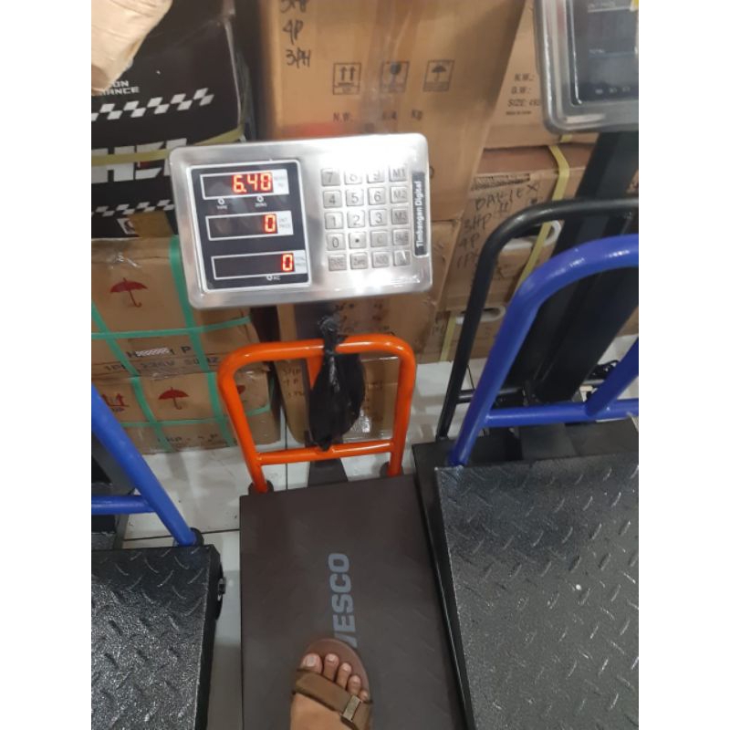 Wesco 100kg Timbangan Digital Elektrik TD-100 Timbangan Duduk
