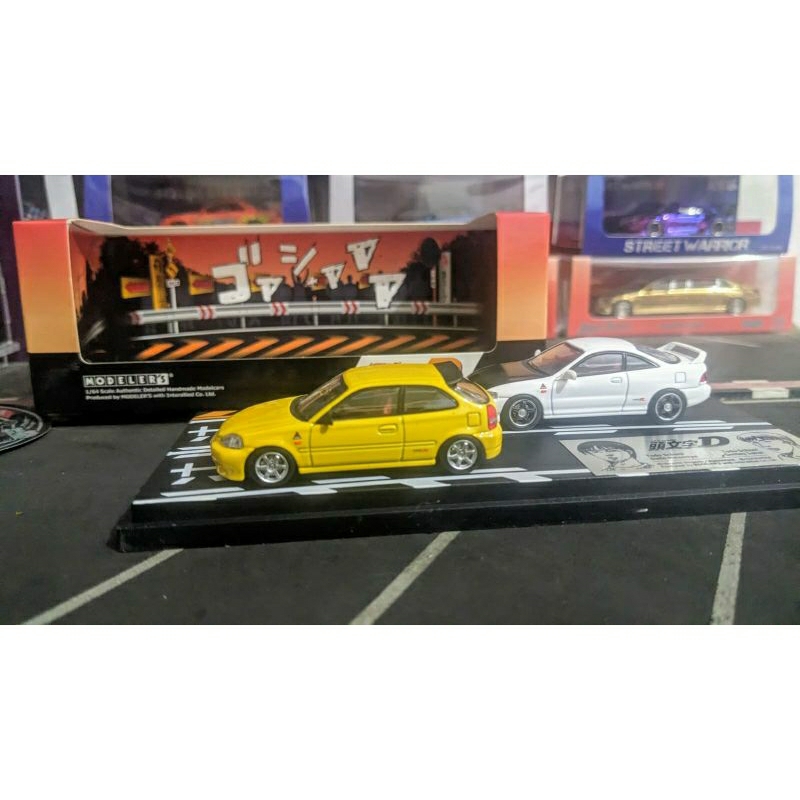 Diecast Modelers 64 set Initial D Honda Civic Ek9 Yellow dan Honda Integra DC2 white