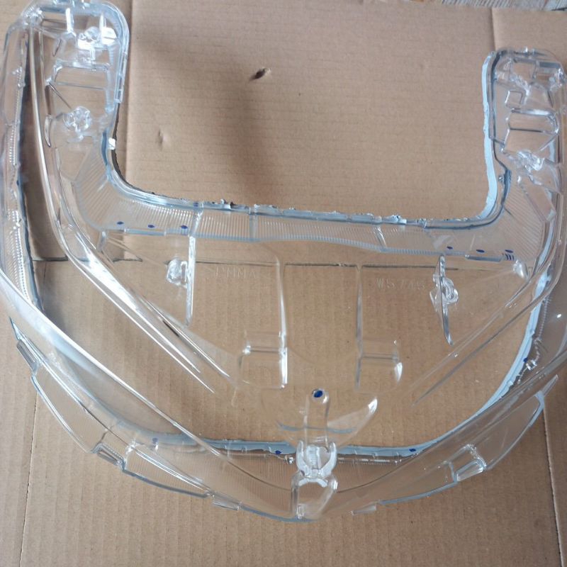 MIKA KACA LAMPU DEPAN AEROX NEW CONECTED