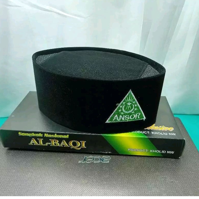 peci hitam AC logo banser dan ansor