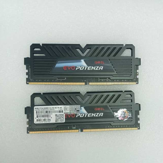 Ram Geil EVO POTENZA DDR4 8GB PC 2400 2ND