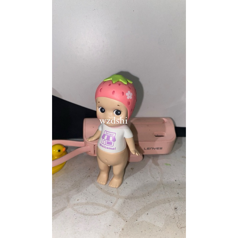 SONNY ANGEL STRAWBERRY SEOUL WELCOME