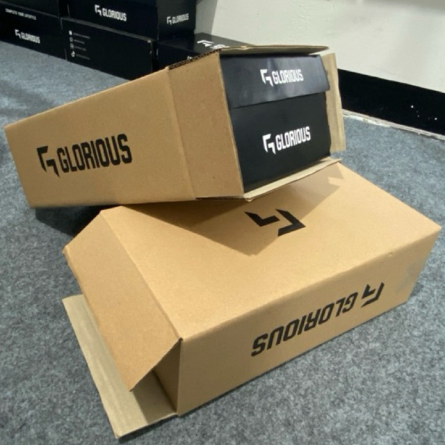 

Glorious - Khusus Buat Kado Extra Dus Packing Sebelum Order Baca Deskripsi Dulu Yaa