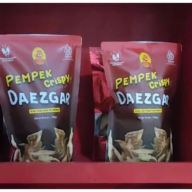 

Khas Palembang .PEMPEK CRISPY DAEZGAR 100GR