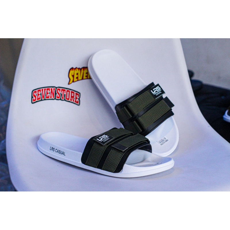 Sandal slop distro murah / Sandal slide slop pria wanita original / Lrs / Larisa / Putih Army