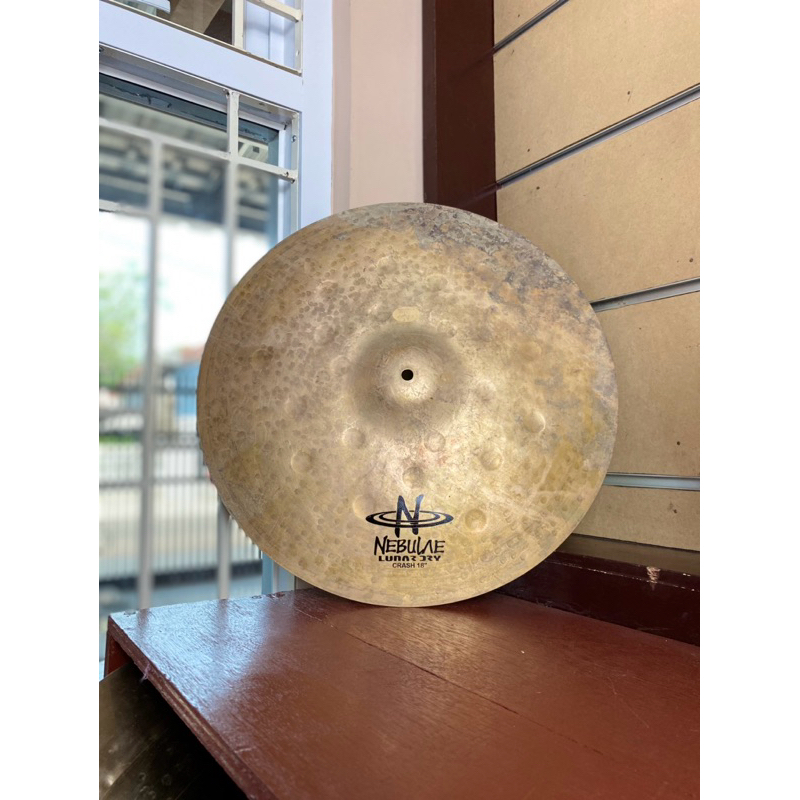 NEBULAE LUNAR DRY CRASH 18"