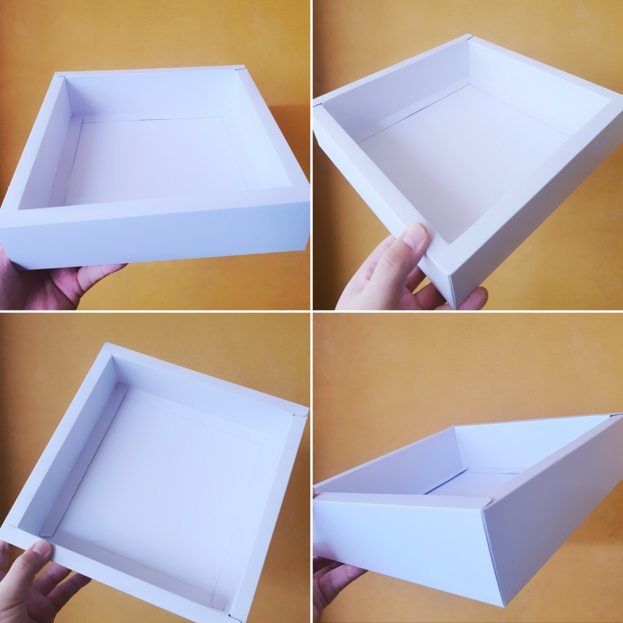 

(5pcs) Kardus Kemasan Hampers Kado Box Lapis Surabaya Cupcake Motif Polos Ukuran 22x22x6cm